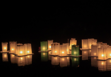 水天宮でライトアップコンサート＆灯明まつり